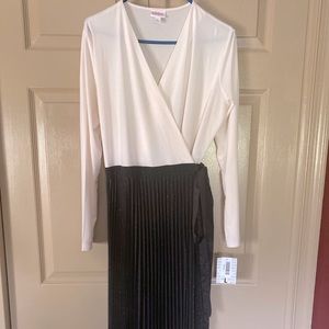 LuLaRoe Deanne Dress NWT-Elegant Collection